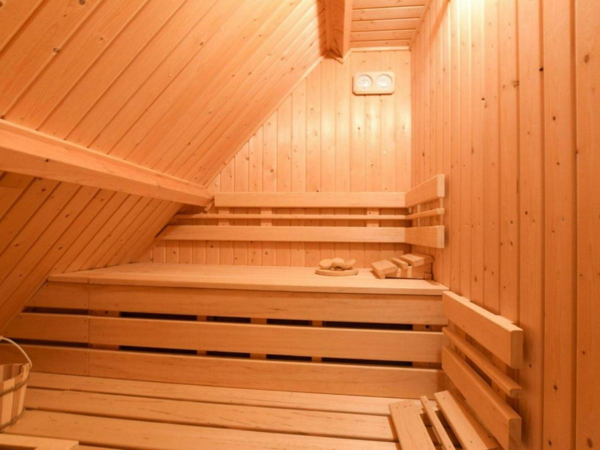 Cozy House With Sauna In Oostkapelle With Forest Villa Екстериор снимка